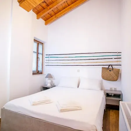 فيلة As Long As Dreaming! Néon Oítilon