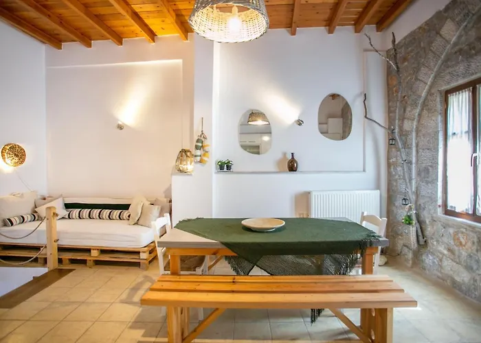 As Long As Dreaming! Villa Néon Oítilon